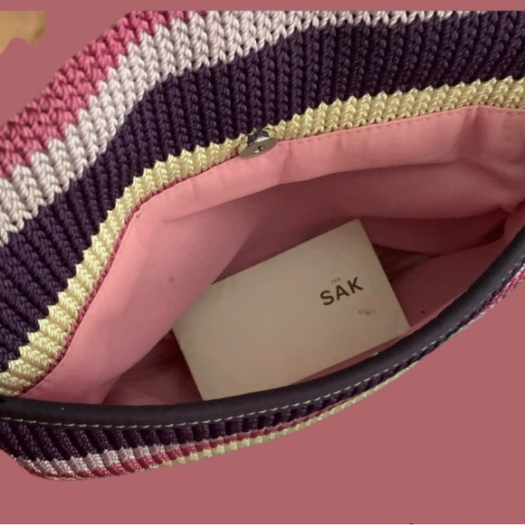 The SAK a beautiful Crochet Classic Purse - Picture 6 of 7